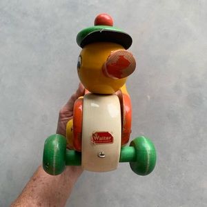Vintage Pull Duck Toy